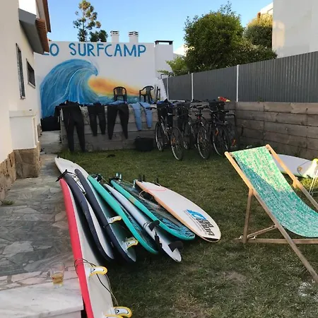 Lo Surfcamp Ericeira 旅馆